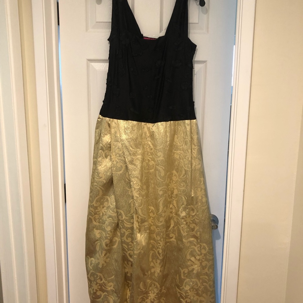 Gown